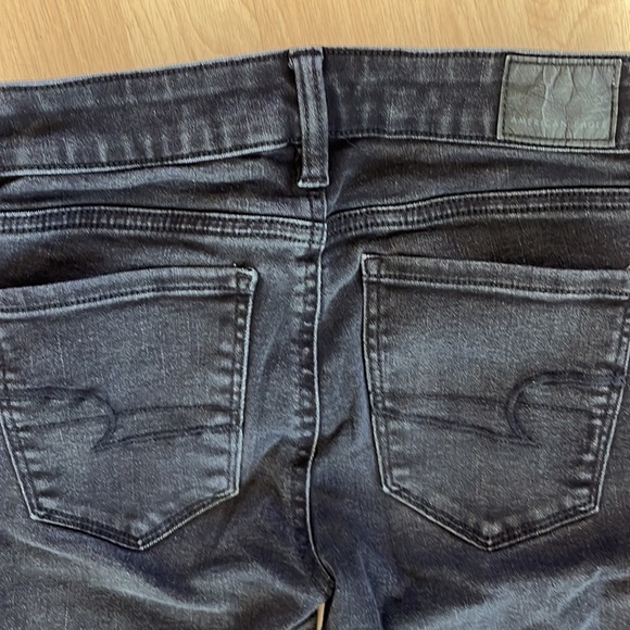 American Eagle Outfitters Ne(x)t Level Stretch women’s black jeans in size 0L - Picture 4 of 6